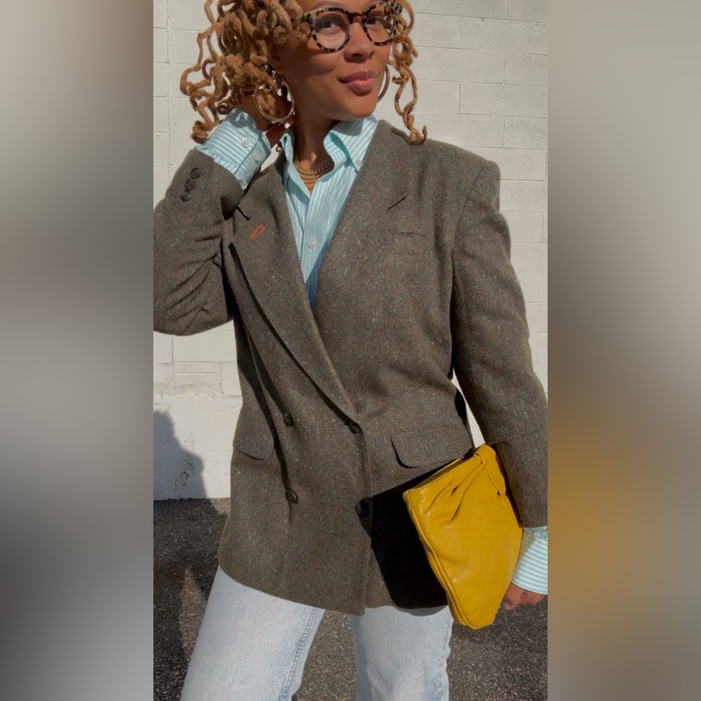VINTAGE STATEMENT BLAZER - Picture 6 of 16